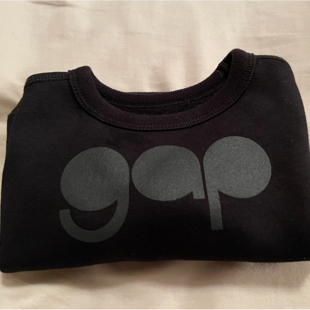 Gap Sweater